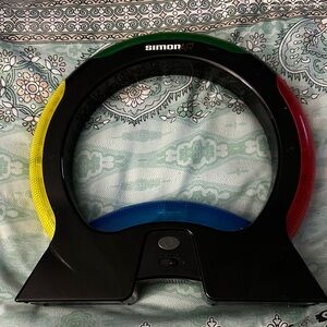 Hasbro Simon Air Game - Black, Red, Yellow, Blue